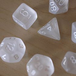 Photos de divers dés utilisés pour le JDR