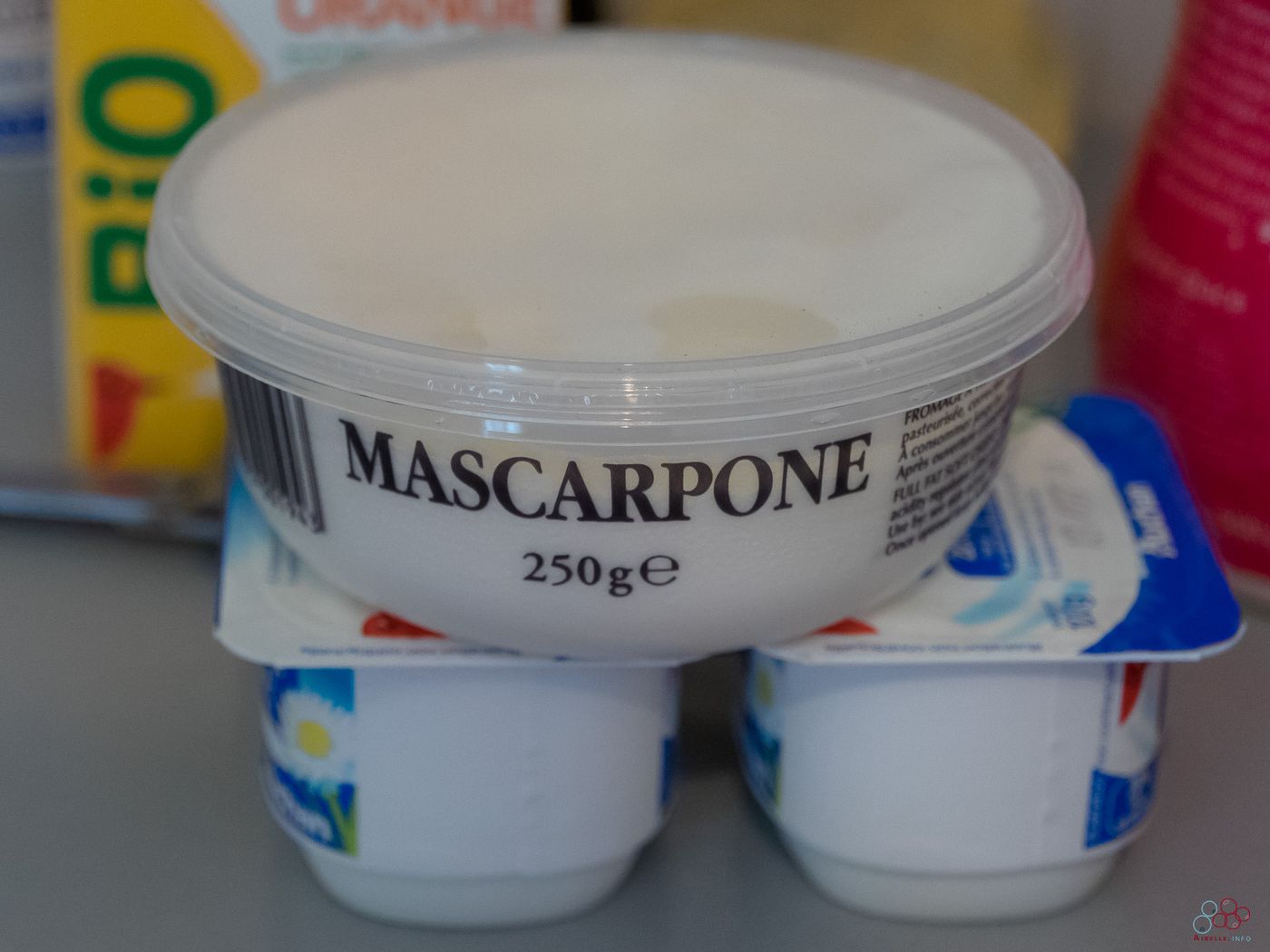 Picture of a mascarpone pot.